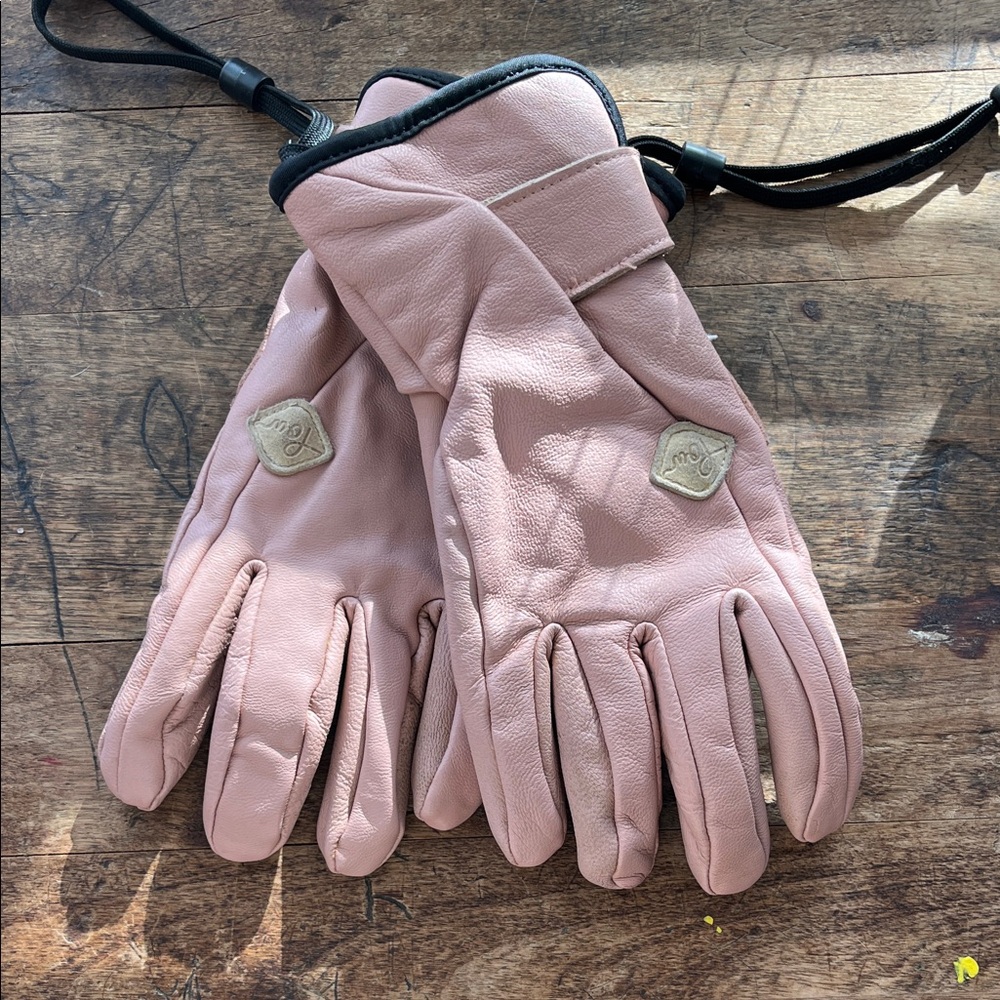 POW Pink Womens Chase Glove